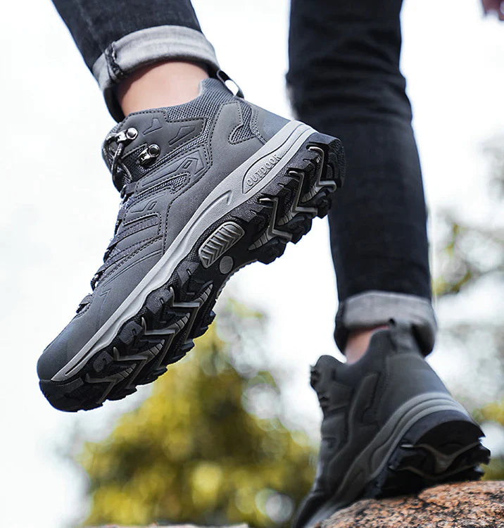 ORTHOHIKE® Expedition - lightweight orthopaedic outdoor & hiking boots with cushioning sole