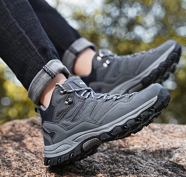 ORTHOHIKE® Expedition - lightweight orthopaedic outdoor & hiking boots with cushioning sole